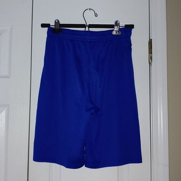 Under Armour loose royal blue shorts with drawstring - Picture 3 of 4